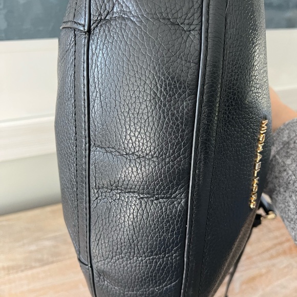 Michael Kors Black Leather Hobo Shoulder Bag - Like New - Picture 6 of 7